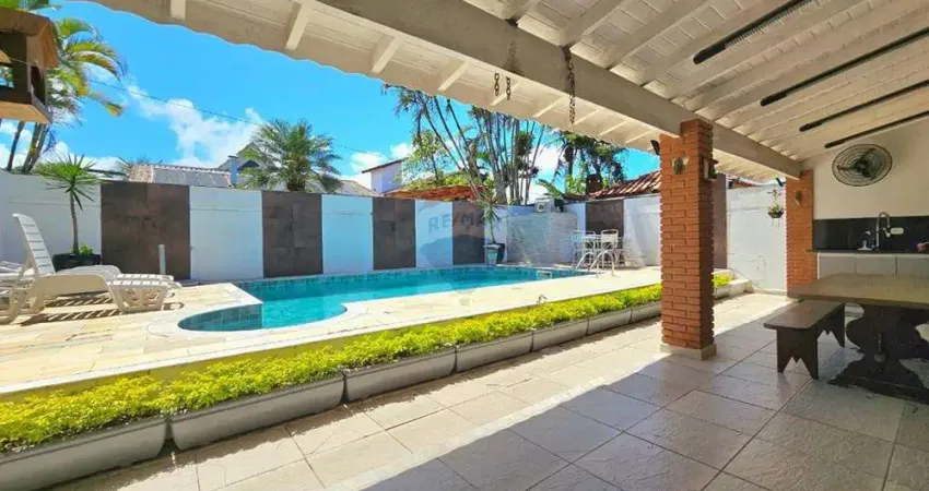 Casa com 3 quartos para alugar no Bougainvillee III, Peruíbe