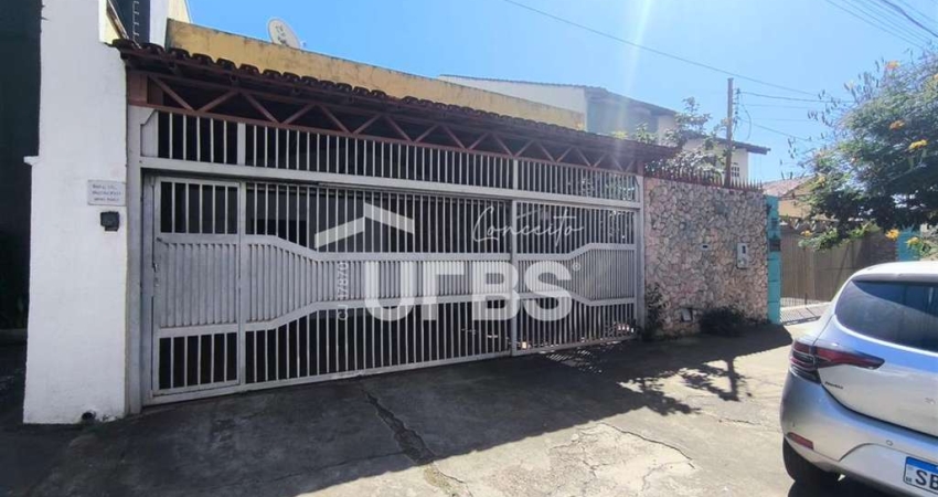 Casa com 4 quartos à venda na Rua C 248, Setor Nova Suiça, Goiânia