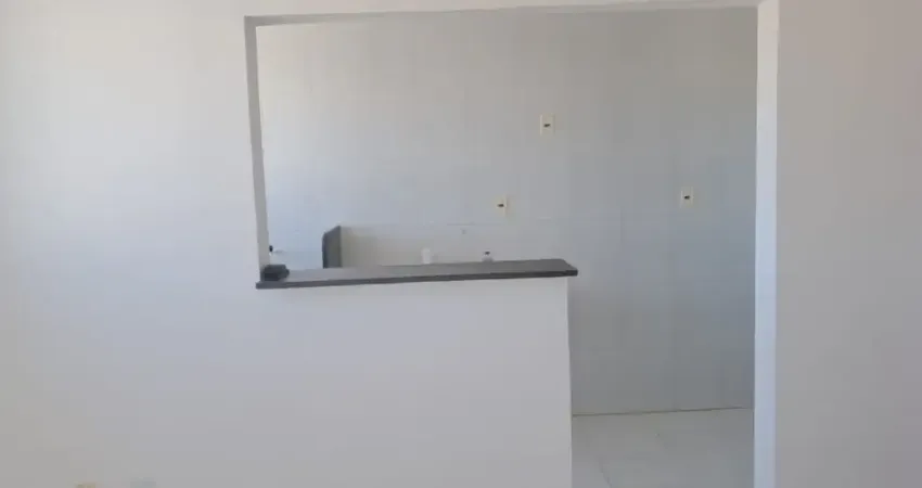 Oportunidade - Apartamento  2/4 -- Condomínio Città Firenze - L. de Freitas - 2 km Atrás do Supermercado Maxxi