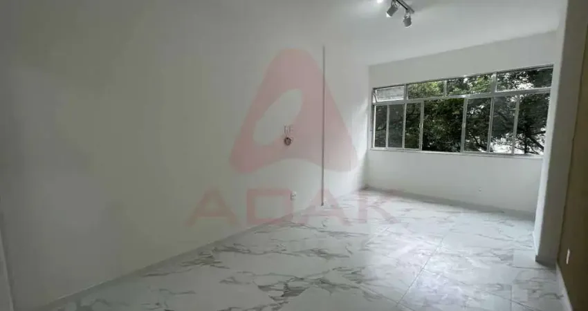 Kitnet / Stúdio à venda na Rua Carlos de Carvalho, Centro, Rio de Janeiro