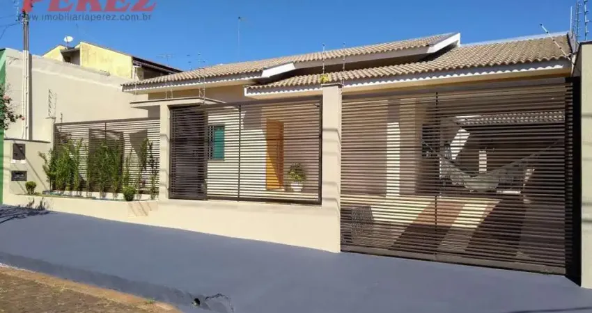 Casa com 3 quartos à venda na Jose Pelisson, --, Centro, Ibiporã