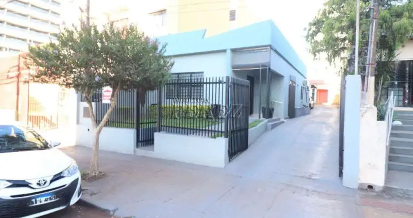 Casa com 3 quartos à venda na Rua Mato Grosso, --, Centro, Londrina