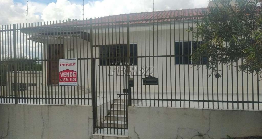 Casa com 3 quartos à venda na Tamoios, --, Vila Casoni, Londrina