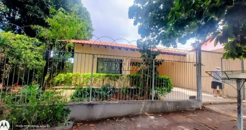 Casa com 3 quartos à venda na Rua João Ribeiro, --, Coliseu, Londrina