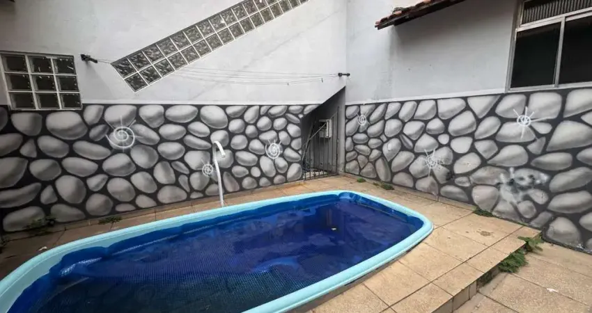 Casa com 4 quartos à venda na Rua Rui Márcio Balde, Jardim Campo Verde, Mauá