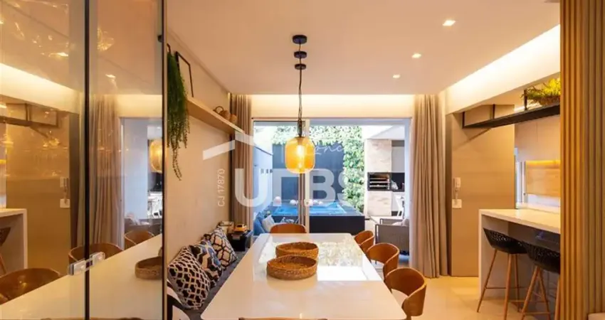 Casa em condomínio fechado com 3 quartos à venda na Rua B6A, Parque das Laranjeiras, Goiânia