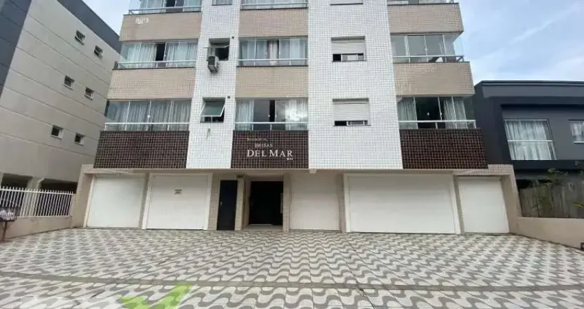 Apartamento de 02 dormitórios no centro de Tramandaí