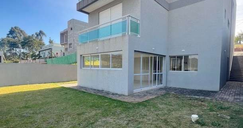 CASA 3 SUÍTES  ALTO PADRÃO CONDOMINIO COM SISTEMA DE CLUBE CAMPOS DO CONDE