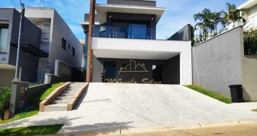CASA ALTO PADRÃO COM 3 SUÍTES E CONDOMÍNIO COM SISTEMA CLUBE