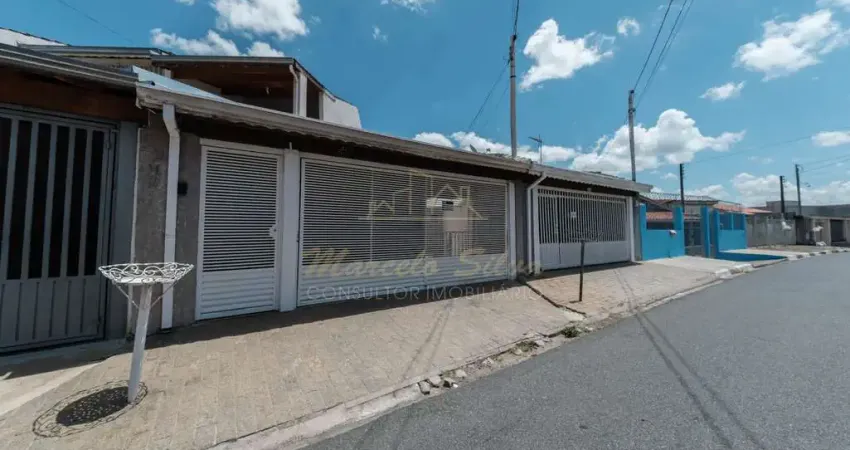 Casa com 3 quartos à venda na Rua Santa Clara, 65, Vila Aparecida, Bragança Paulista