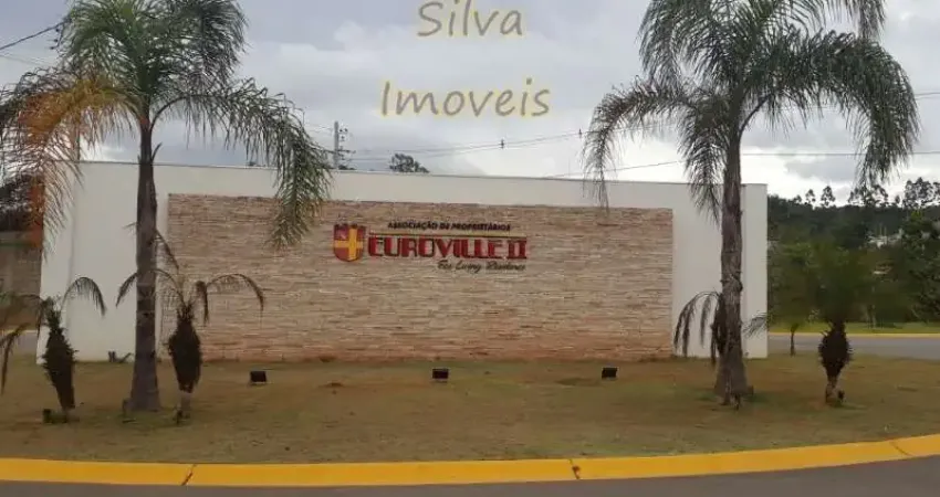 Terreno em condomínio fechado à venda na Rua Oxford, 35, Residencial Euroville, Bragança Paulista