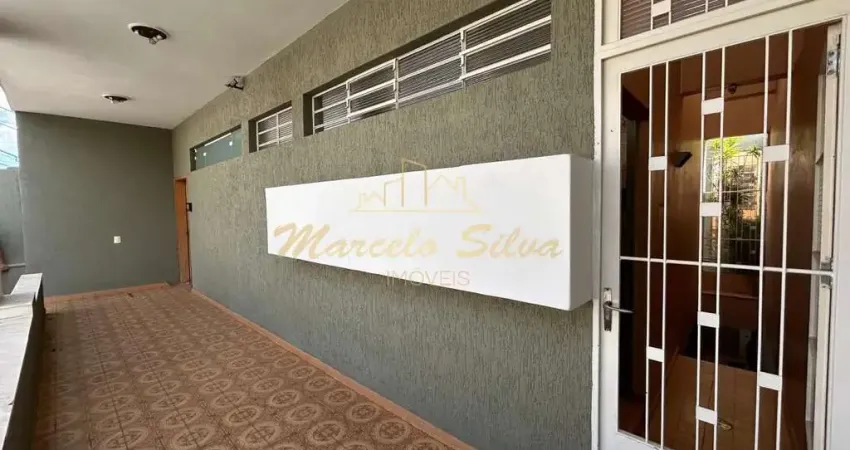 Casa comercial com 6 salas para alugar na Rua Santa Clara, 332, Centro, Bragança Paulista