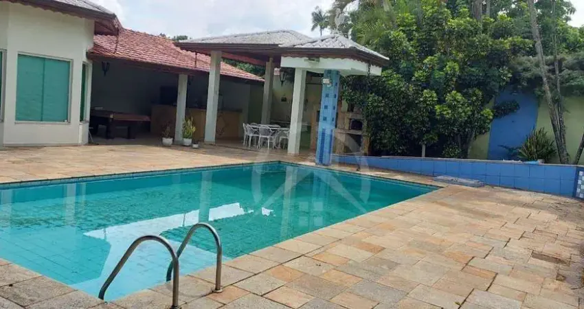 Vende Casa Térrea Vl. Helena Atibaia