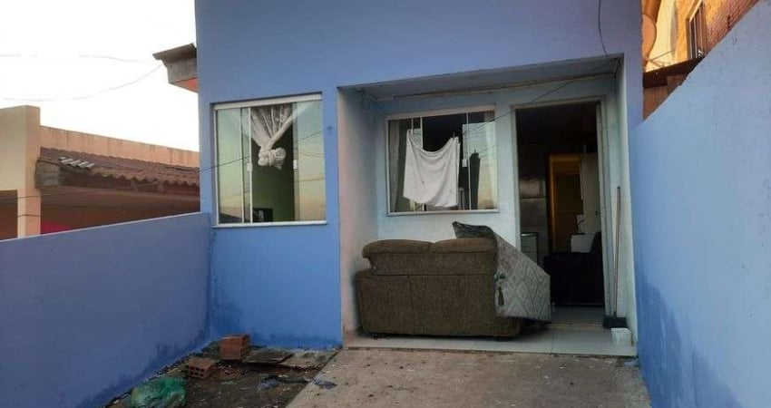 Casa para venda tem 50 metros quadrados com 2 quartos