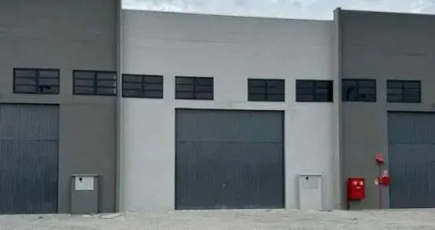 Barracão / Galpão / Depósito para alugar na Rua Aurora Budel Alberti, São Dimas, Colombo