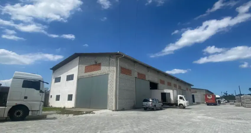 Barracão / Galpão / Depósito com 2 salas para alugar na Rua Faria Sobrinho, Centro Histórico, Paranaguá