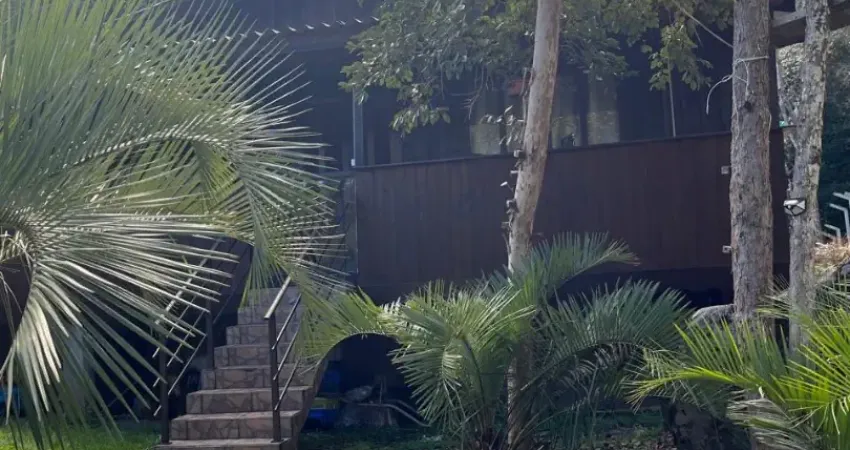 Chácara / sítio com 2 quartos para alugar na Rua Coronel Monteiro, Zona Rural, Campina Grande do Sul