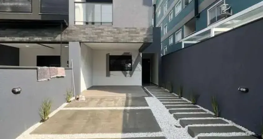 Sobrado para Venda em Florianópolis, Ingleses do Rio Vermelho, 3 dormitórios, 2 suítes, 3 banheiros, 2 vagas