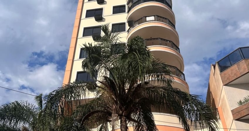 Apartamento com 3 quartos à venda na Rua Doutor Luiz Bellegard, 365, Imbetiba, Macaé