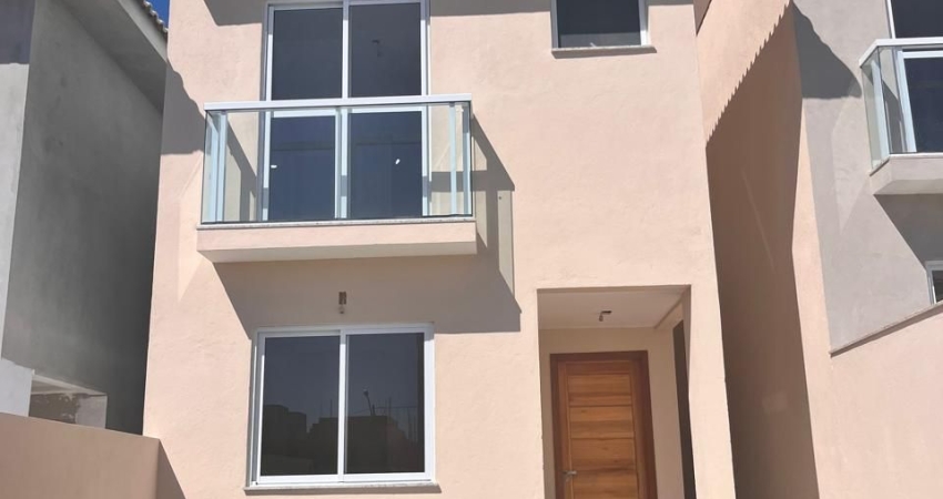 Casa com 2 quartos à venda na Alameda da Lagoa, 630, Granja dos Cavaleiros, Macaé