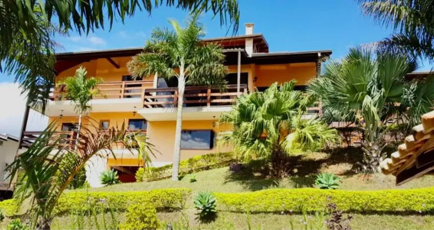 Casa em condomínio fechado com 4 quartos à venda no Nogueira, Petrópolis 