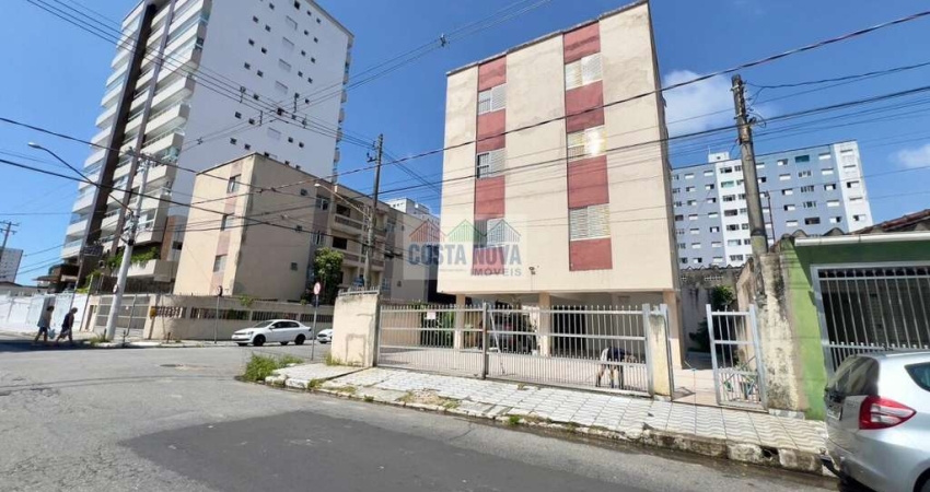 Apartamento com 1 quarto, 1 banheiro, 1 vaga de garagem no bairro Ocian