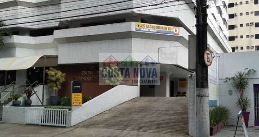 Conjunto comercial, 52 m², 1 vaga, 2 banheiros, 2 elevadores, 4 salas. Pronto para sua clínica