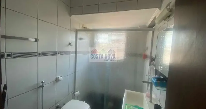 Apartamento a venda, 2 quartos sendo 1 suíte, 2 banheiros, bairro Boqueirão