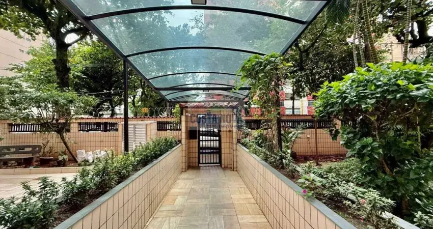 Apartamento de 75m,2, com 3 quartos e garagem privativa em Santos