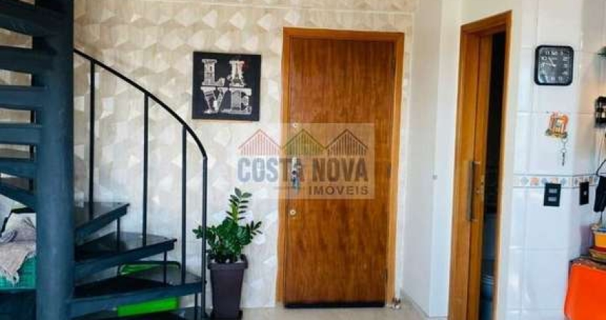 Apartamento triplex no Embaré com 142m² semi mobiliado