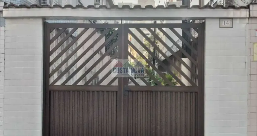 Casa 4 dormitórios 1 suite, 3 banheiros garagem fechada para 2 carros, duas salas