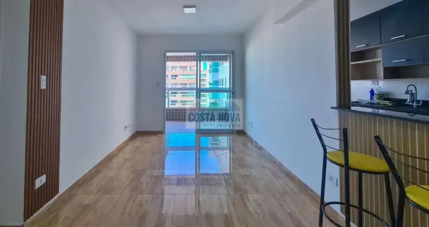 Apartamento com 2 quartos, 1 suíte, banheiro, 1 vaga de garagem no bairro canto do forte.