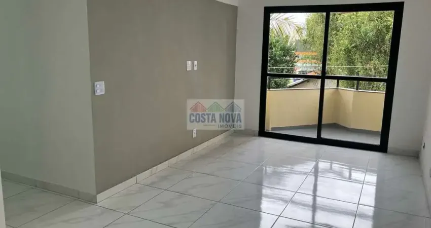 Apartamento reformado com 3 dorms na rua itaici na bairro santa teresinha. pronto para morar!