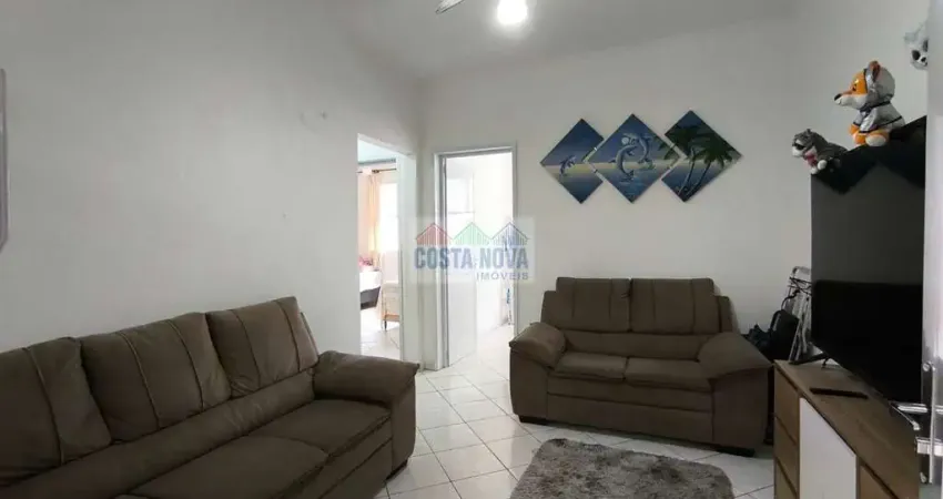 Apartamento 2 dormitórios, 1 vaga no bairro Guilhermina em Praia Grande.