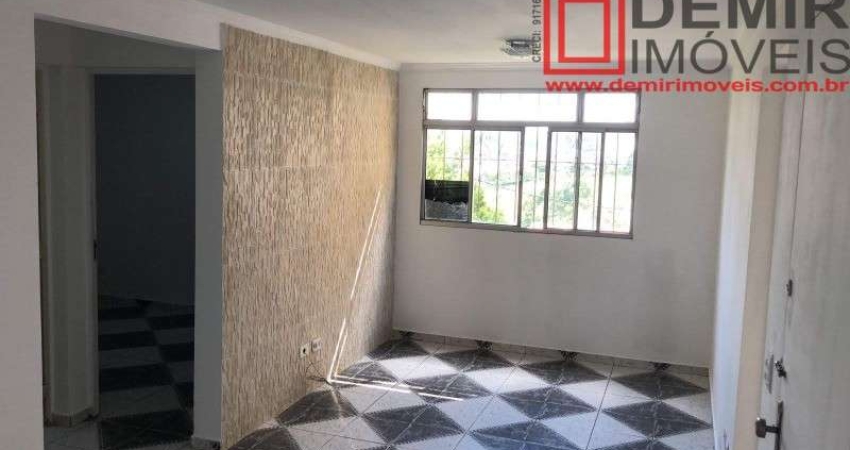 Apartamento à venda em Cotia-SP, bairro Portão: 2 quartos, 1 sala, 1 banheiro, 1 vaga, 54m²!