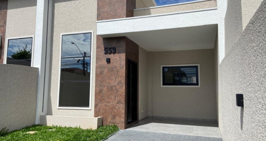 Linda casa à venda no Bairro Fazenda Velha em Araucária