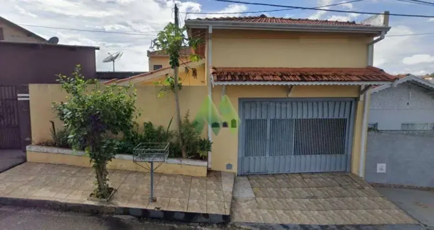 Casa 3 Dormitorios a venda regiao central Botucatu/SP
