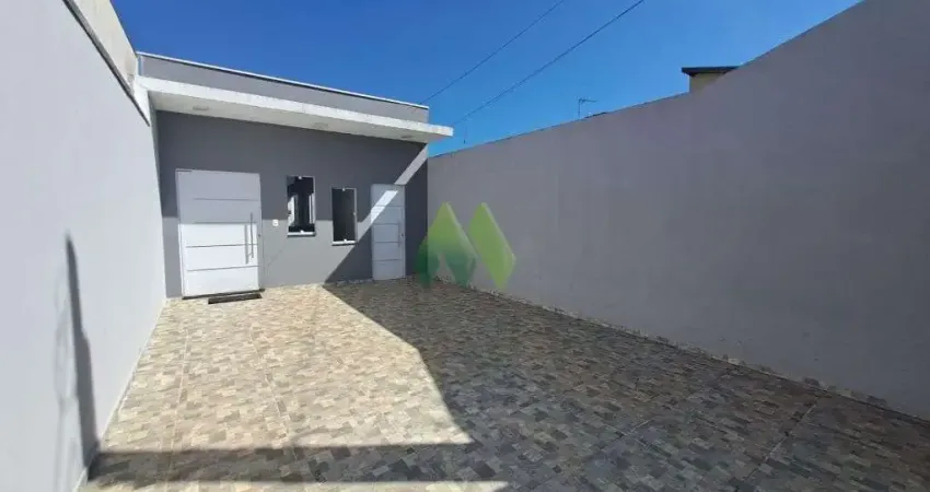 Casa 03 Dormitorios a venda - Jardim Itamarati - Botucatu/SP
