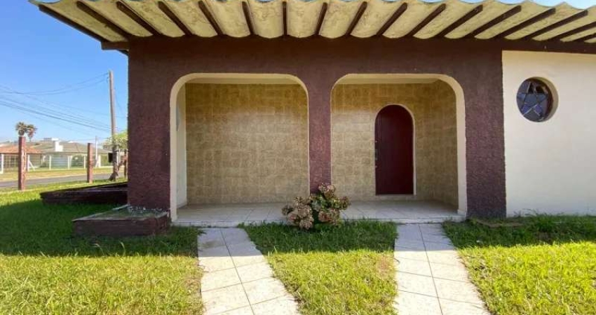 Casa com 4 Dormitorios para Locação Anual em Avenida Principal de Tramandaí – Excelente Oportunidade Comercial