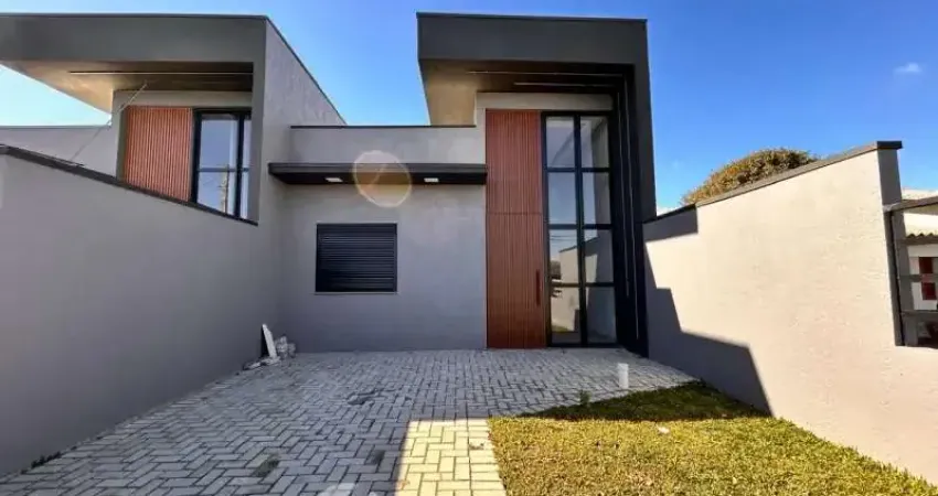 Linda casa nova, nunca habitada,  com 3 dormitórios com piscina.