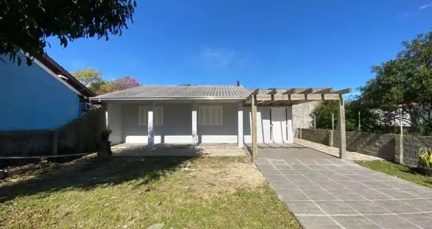 Casa à venda na nova tramandaí com 3 dormitórios, conforto e espaço para sua família