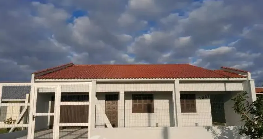 Linda casa de 3 dormitórios, proximo ao mar no bairro presidente em imbe