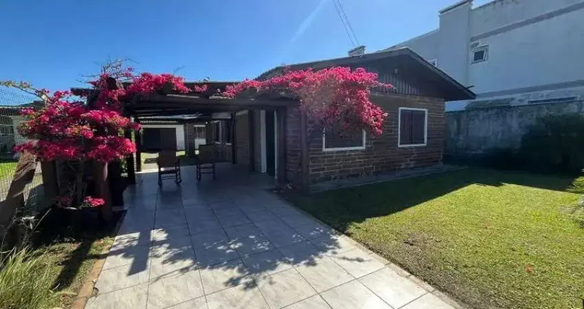 Casa com 4 quartos à venda no Centro, Tramandaí 