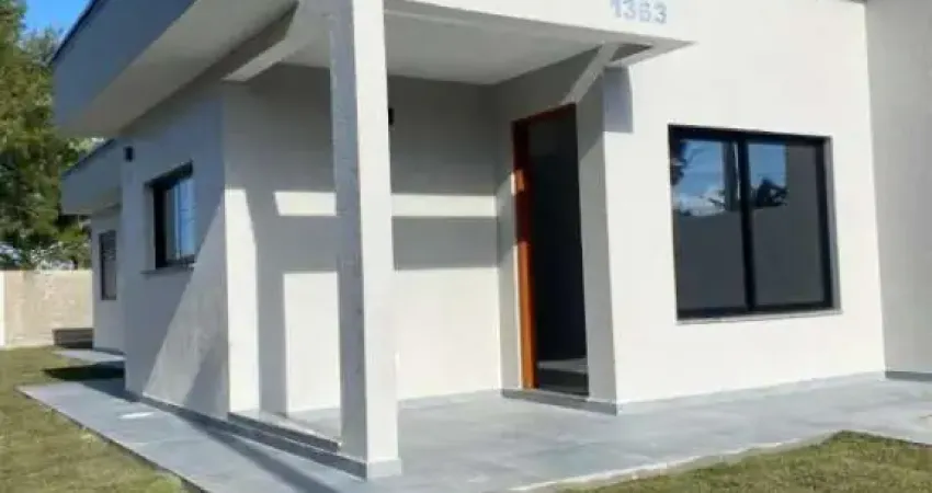 Venda de linda casa, 2 dormitórios sendo 1 suíte, em nova tramandaí.