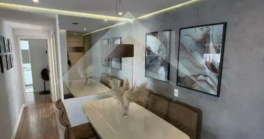 Apartamento 2 dormitórios, sala ampliada ao lado do shopping Taboão.