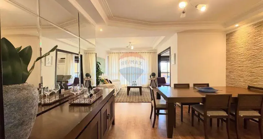 Apartamento no Edifício Pennsylvania no 5º andar - 155,96 m² de área útil; - 3 suítes; - 5 banheiros; - 2 vagas de garagem