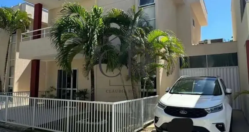 Casa em condomínio fechado com 4 quartos à venda na 7ª Travessa Francisco das Mercês, Buraquinho, Lauro de Freitas