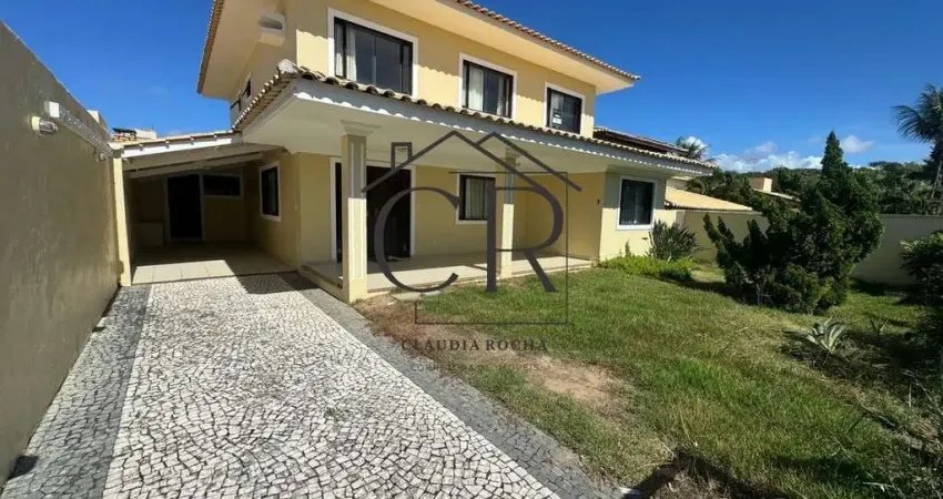 Casa ao lado de Vilas do Atlântico, a 100m da praia mais cobiçada da região!