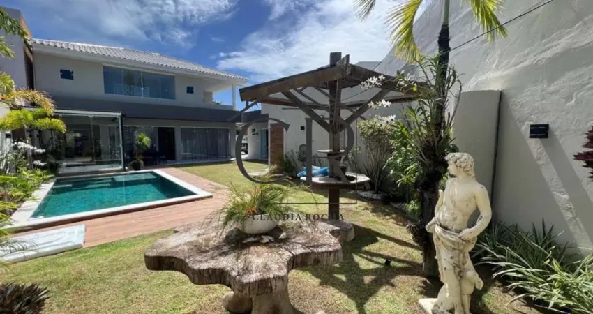 Fantástica casa em Alemeda fechada no coração de Vilas do Atlântico, porteira fechada!