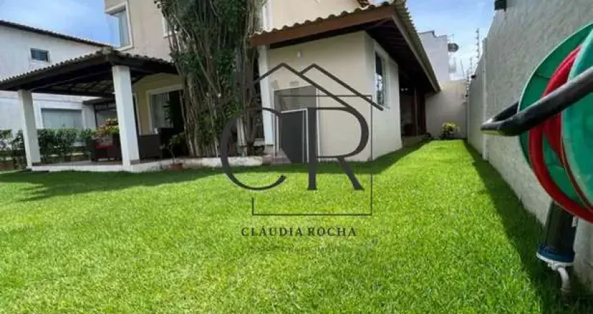 Um verdadeiro espetáculo de casa em condomínio fechado com infraestrutura de lazer!!